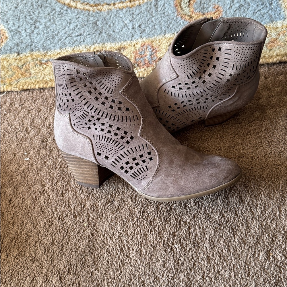 Women's Taupe Suede Ankle Boots